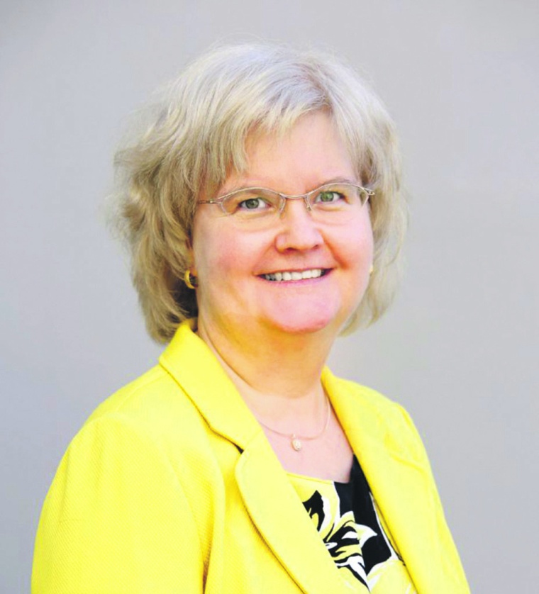Dorothee Arns, 

 Director General of FECC