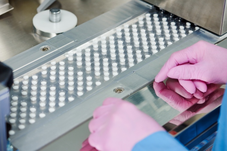 Managing Highly Challenging GMP Processes (c) Dmitry Kalinovsky/Shutterstock