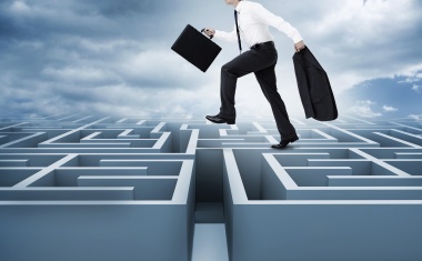Cutting the Gordian Knot of Pharma Operating Model Complexity
