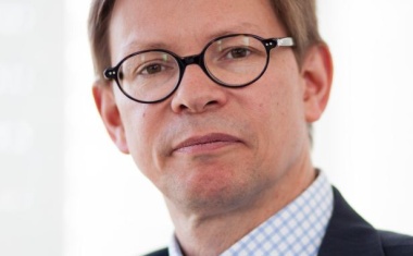 Prof. Stefan Buchholz to head Evonik's R&D group Creavis